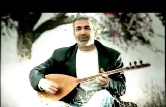 Esat Kabaklı - Dağlarına Kar Olurum